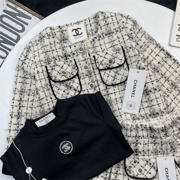 Chanel シャネルハイブランド子供服 女の子 フォーマル セット 可愛い コート 長袖ｔシャツ プリーツスカート 3点セット ツイルジャケット 人気 キッズ 洋服 発表会 結婚式 ガールズ 入学式 スーツ 春秋 100 - 150cm