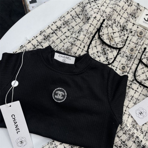 Chanel シャネルハイブランド子供服 女の子 フォーマル セット 可愛い コート 長袖ｔシャツ プリーツスカート 3点セット ツイルジャケット 人気 キッズ 洋服 発表会 結婚式 ガールズ 入学式 スーツ 春秋 100 - 150cm