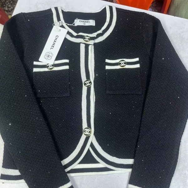 Chanel シャネルスウェットハイブランド秋冬レディースメンズプルオーバーブランドスウェット偽物 男女兼用メンズ 服 コピー