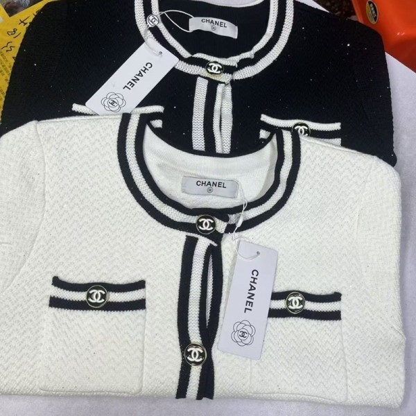 Chanel シャネルスウェットハイブランド秋冬レディースメンズプルオーバーブランドスウェット偽物 男女兼用メンズ 服 コピー