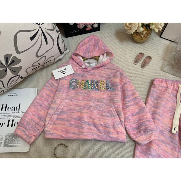 Chanel シャネルハイブランド 子供服 キッズ 女の子 セットアップ 100-150cm 長袖 パーカー ロングパンツ 子供 上下セット 春 秋 ジャージ 女の子 トレーナー スウェットパンツ セットアップ キッズ カジュアル 韓国 お洒落 小学生 女の子服 出産祝い