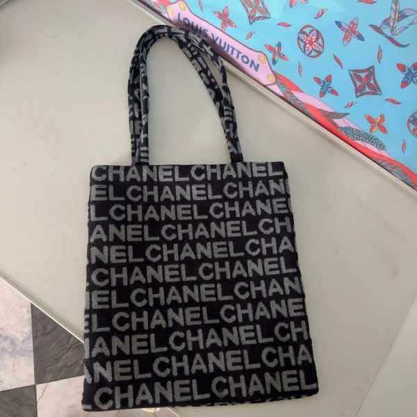 Chanel シャネルブランドトートバッグ 帆布 大容量 肩掛けバッグ キャンバス 出掛けバッグ 収納バッグ 便利 軽量 シンプル レディース メンズ 通学 通勤 買い物 日帰り 28¬30cm 
