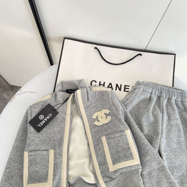 Chanel シャネルスウェットセットアップハイブランド女の子 ジャージ 裏起毛 上下セット 子供服 ジッパーパーカー 厚手ワイドパンツ 2点セット ガールズ スウェット 長袖 スポーツウェア 120cm~170cm