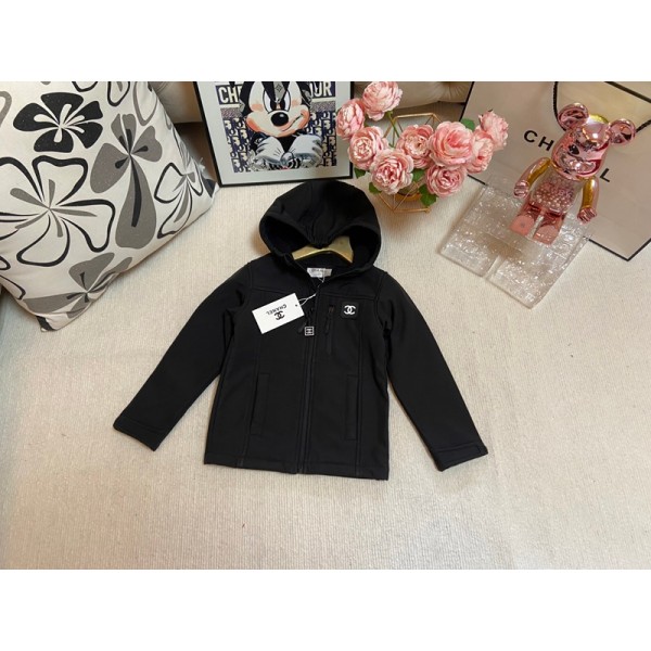 Chanel シャネルハイブランド子供服 ジャケット コート アウター キッズ 男の子 裏起毛 暖かい 秋冬コート 100~150cm ブルゾン ボーイズ 撥水 防寒 春 秋 冬 スタジャン 上着 通園 通学 ギフト