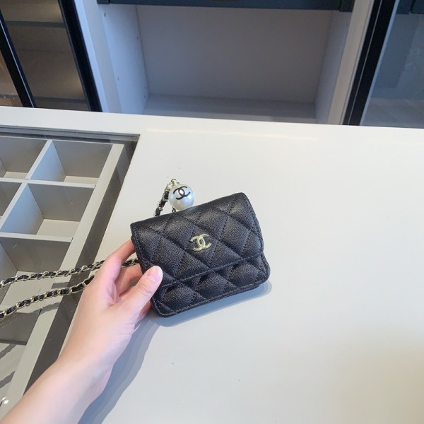 Chanel シャネルブランドショルダーバッグ 斜め掛けカバン ミニバッグ 3点セット ハイブランド肩掛けバッグ セレブ愛用 ブランド手提げカバン大容量