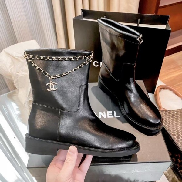 Chanel シャネルブランド革ブーツ レディース サイドジップ チェーン付き ショートブーツ 皮革 ライディングブーツ カジュアル 防水 防滑 エンジニア ワーク 登山靴 春秋 冬用 225¬255mm
