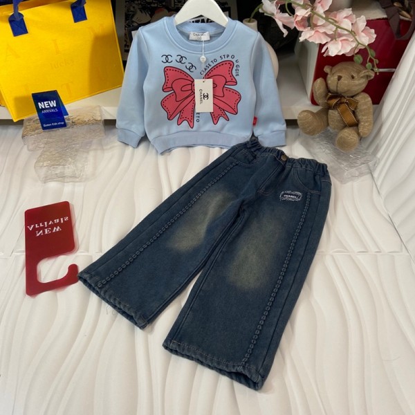 Chanel シャネルブランド子供服 ジャージ キッズ 女の子 裏起毛セットアップ 春 秋 服 パーカー デニムパンツ 子供 上下セット ジャージ 女の子 スウェット ロングパンツ セットアップ キッズ カジュアル 韓国 おしゃれ 小学生 女の子服 90¬140cm 