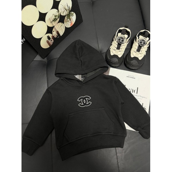 Chanel シャネルハイブランド女の子 パーカー 子供服 長袖Tシャツト レーナー スウェット キッズ 春秋 フード付き オシャレ 無地 長袖 可愛い パープル グリーン ベージュ ハート 韓国風 通学 通園 90-170cm