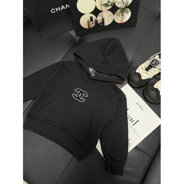 Chanel シャネルハイブランド女の子 パーカー 子供服 長袖Tシャツト レーナー スウェット キッズ 春秋 フード付き オシャレ 無地 長袖 可愛い パープル グリーン ベージュ ハート 韓国風 通学 通園 90-170cm