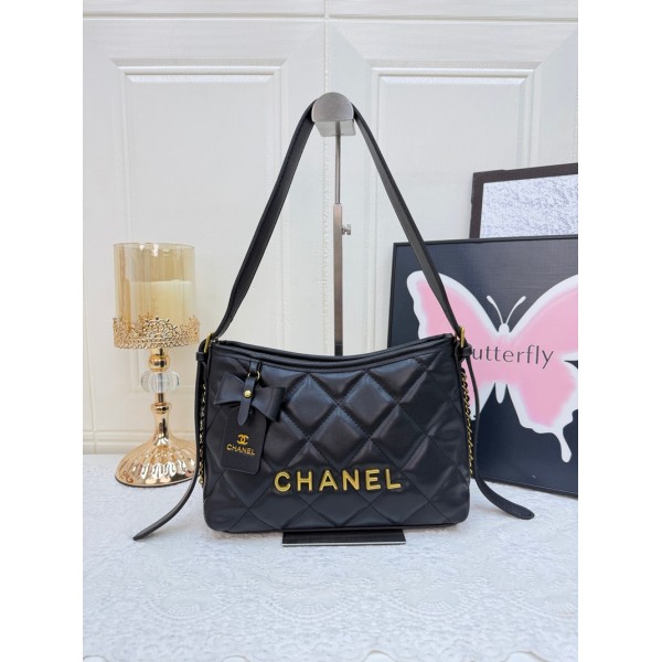 Chanel シャネル斜め掛けカバンハイブランドブランド手持ちバッグ鞄 レディース肩掛けバッグ ブランドカジュアルブランドミニバッグコーデ 