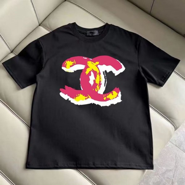 Chanel シャネルブランド半袖 tシャツカットソー コピーペア揃いtシャツ 夏 ハイブランド半袖tシャツ 男女兼用 大人の上質Tシャツ  S-3XL