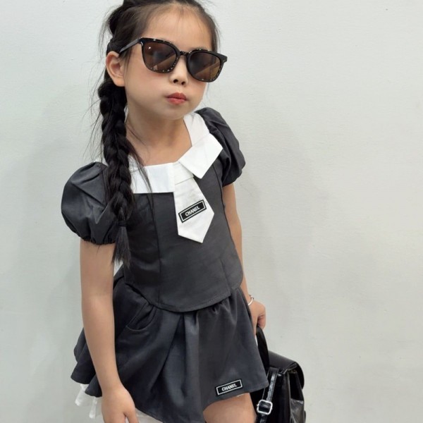 ブランドシャネルChanel 子供 制服セット JKスカート ２点セット ミニ プリーツスカートグレーシャツ 丸襟 半袖 リボン 90-140cm スクールスカート コスチュームセット 写真撮影 パーティー衣装 遊園地 学園祭 文化祭 卒業式
