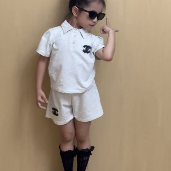 Chanel シャネルブランドキッズ セットアップ 女の子 ジャージ ベビー服 ショートパンツ 半袖 tシャツ 80-120cm 上下セット 子供 女児 小学生 おしゃれ 韓国 ガールズ ズボン 短パン 通園 通学 ポロシャツ ２点セット カジュアル ベビー服 子ども服 夏
