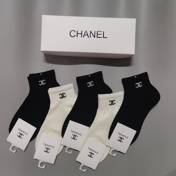 Chanel シャネルハイブランド ソックス 綿製靴下 シャネルブランド ストッキング 大人気浅口ソックス 女の子好き 韓国ブランドソックス 男女兼用 ファッション