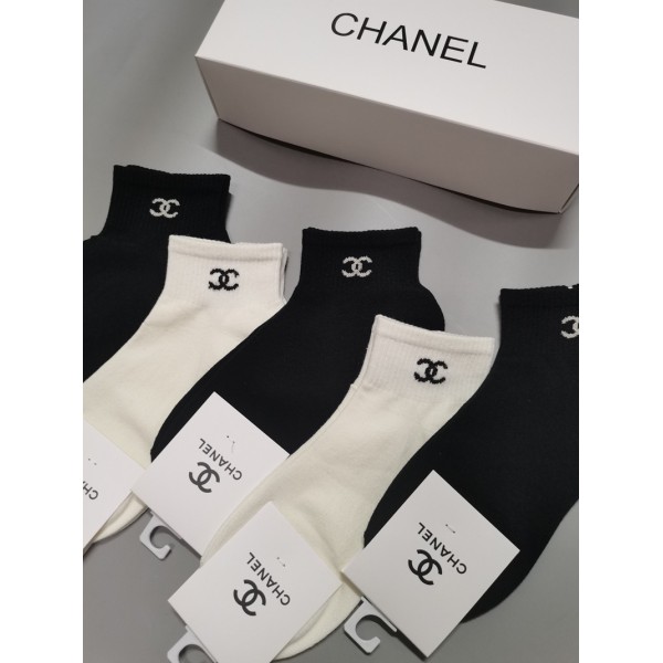 Chanel シャネルハイブランド ソックス 綿製靴下 シャネルブランド ストッキング 大人気浅口ソックス 女の子好き 韓国ブランドソックス 男女兼用 ファッション