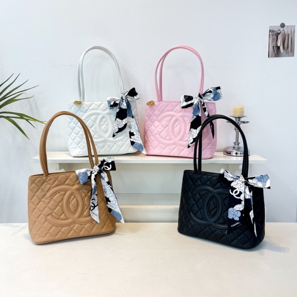 Chanel シャネルブランドショルダーバッグ女性肩掛けバッグブランド男女兼用ブランド手持ちバッグ鞄レディースメンズバッグブランドカジュアル