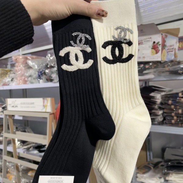 Chanel シャネルハイブランド ソックス 綿製コットン 靴下 メンズ 通気性ブランドミドルソックス 高品質ブランドソックス 男女兼用 ファッション