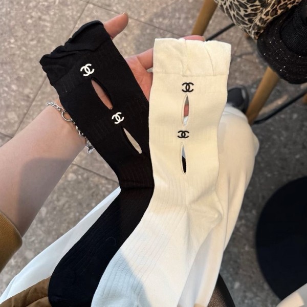 Chanel シャネルハイブランド ソックス 綿製ブランド ストッキング 大人気ブランドミドルソックス 高品質浅口ソックス 女の子好き 韓国
