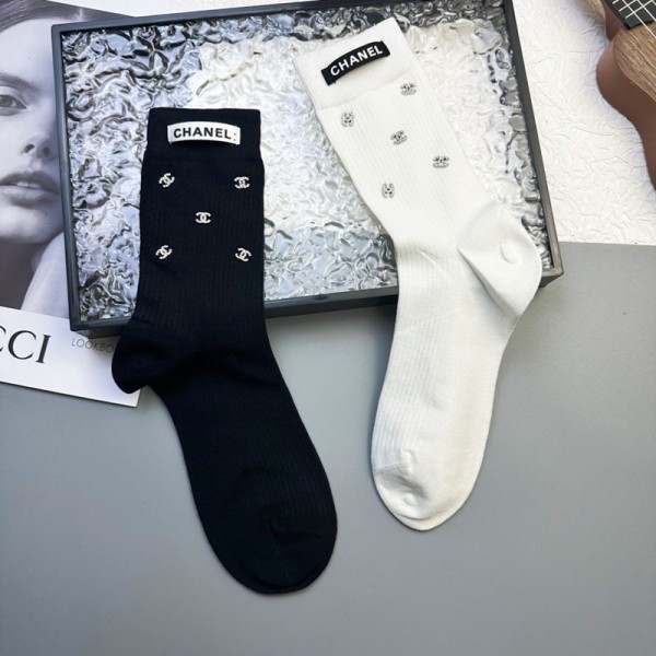 Chanel シャネルハイブランド ソックス 綿製レディース向け 靴下 かわいいブランドミドルソックス 高品質上質な コットン ソックス くつした