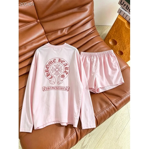 クロムハーツ Chrome Hearts レディース長袖 T シャツ ショートパンツ 2 点セット ピンク ロゴプリントクロムハーツ Chrome Hearts  オーバーサイズ長袖トップス 半ズボンセットアップ ルームウェア