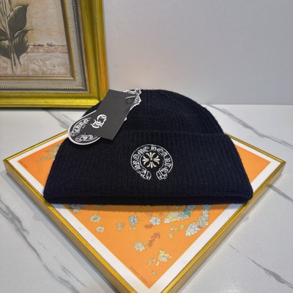 クロムハーツ Chrome Hearts 刺繍モチーフ リブ編みニットビーニー ユニセックス 6 色展開クロムハーツ ニット帽Chrome Hearts 折り返しデザイン 刺繍ニットキャップ 男女兼用 秋冬ビーニー