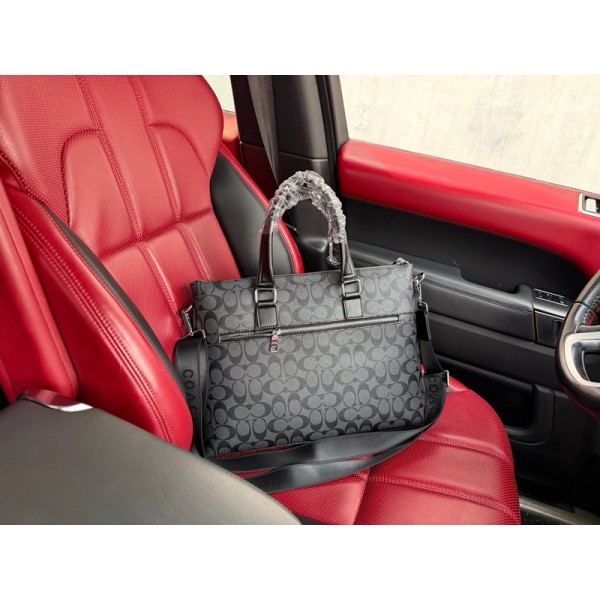 Coach コーチハイブランド ビジネスバッグ メンズ 軽量 ブリーフケース ハンドバッグ 大容量 A4対応 耐衝撃 撥水 2WAY ショルダーかけ PC対応 就活 通勤 メンズビジネスバッグ