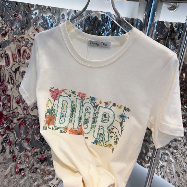 ディオール 花柄Ｔシャツ ブランド レディース 半袖 Dior 刺繍ロゴ カジュアル 白 シンプル 着心地良い ブラウス かわいい おしゃれ 丸首 コディネートやすい お出かけ着 S M L　