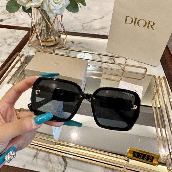 Dior ディオール男女 おしゃれ サングラス激安 小顔ハイブランド サングラス 20代 30代 40代 レディース メンズ紫外線カット 偏光サングラス メガネアウトドア 野球 ゴルフ 釣り 運転用 サングラス 人気