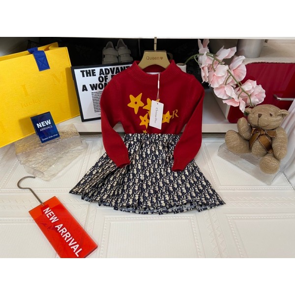 Dior ディオールハイブランド子供服 女の子 セットアップ 長袖 ニット スカート プルオーバー キュロットスカート 上下セット ベビー服 セーター スカート セット 可愛い お洒落 100-150cm