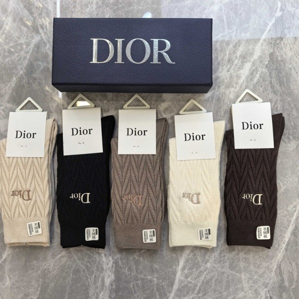 Dior ディオールハイブランド ソックス 綿製ブランドミドルソックス 高品質上質な コットン ソックス くつしたブランドソックス 男女兼用 ファッション