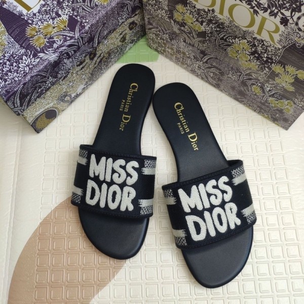 Dior ディオールブランドスリッパ サンダル レディース 気質  フラット ミュールサンダル ぺたんこサンダル サマーサンダル ヒールなし 通気 夏 オフィス 225¬260mm