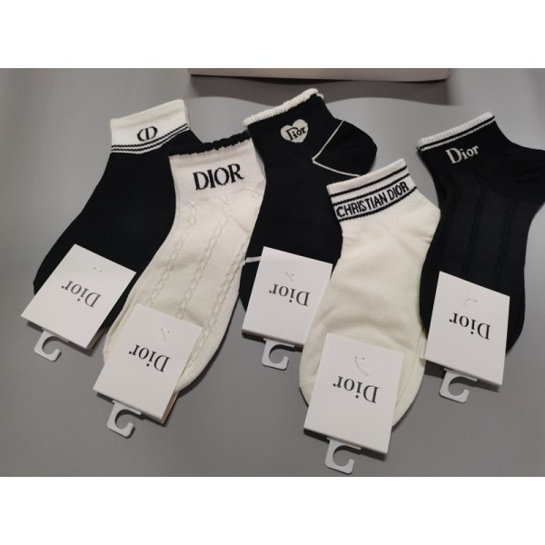 Dior ディオールハイブランド薄手ソックス 綿製コットン 靴下 メンズ 通気性 5足セット 綿ソックス 女の子好き 韓国ブランドショートソックス 男女兼用 ファッション