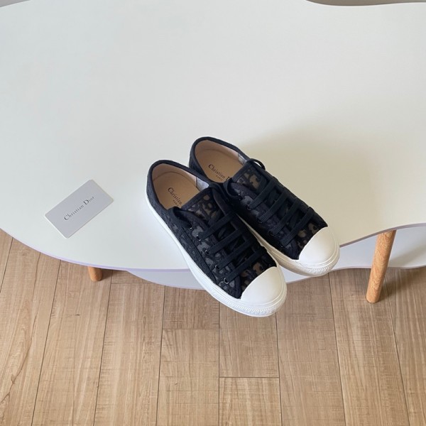 ブランドDior ディオール キャンバスシューズ レース メッシュ 刺繍 スリッポン レディース ママシューズ 婦人靴 225¬250mm ぺたんこ 女性用 フラット 通気 蒸れない 春夏用 柔らかい 滑りにくい 軽い シンプル 旅行