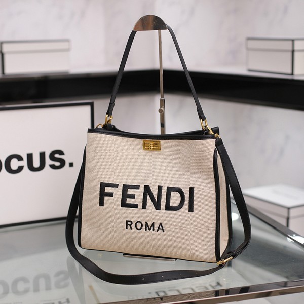 FENDI フェンディ バッグ トートバッグ 大容量 シンプル 通勤 ファション お洒落