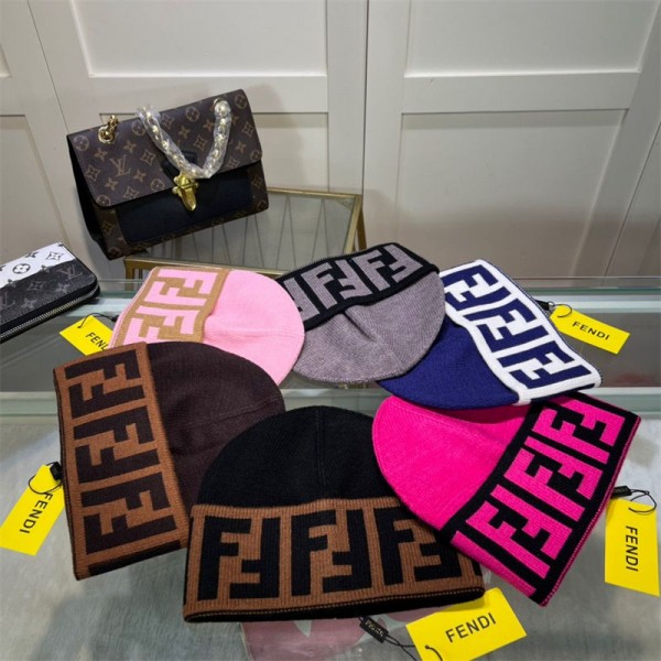 フェンディ ニット帽 メンズ 秋 冬 FENDI ブランド ニット帽子 防寒帽子 帽子 ニットキャップ 肌に優しい ff柄 通気 ふんわり アウトドア 旅行 男女兼用