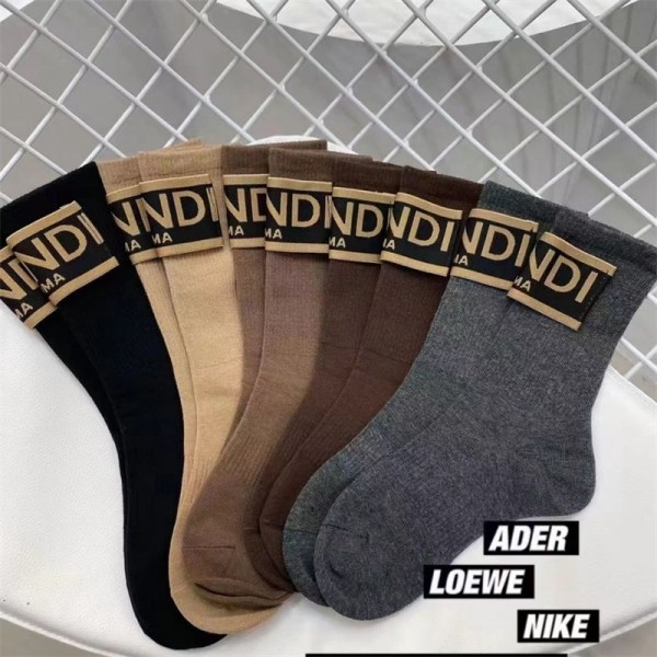 Fendi フェンディハイブランド ソックス 綿製コットン 靴下 メンズ 通気性ブランドミドルソックス 高品質ブランドソックス 男女兼用 ファッション