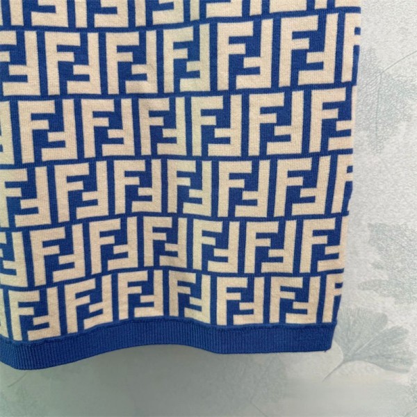 Fendi フェンディブランドニットワンピース タイトワンピース 夏 ニットドレス タンクトップドレス FF柄 インナー レディースS - XL