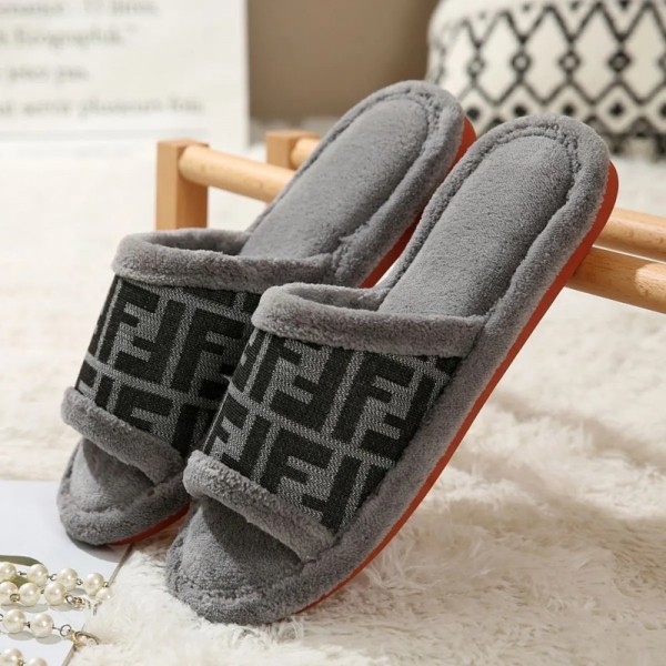 Fendi フェンディブランドボアスリッパ 防寒ルームシューズ レディース ボア付き 秋冬用 防寒 あったか メンズ ファー付き サボシューズ クロッグシューズ サンダル 240¬275cm