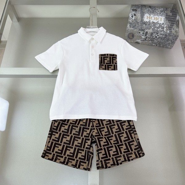 Fendi フェンディブランド子供服 男の子 セットアップ 夏服 半袖 Tシャツ ハーフパンツ 上下セット 子供 ジャージ 上下セット 男の子 カジュアル 韓国 お洒落 男の子 半袖スウェット セットアップ キッズ 出産祝い 子供の日プレゼント 90-160cm