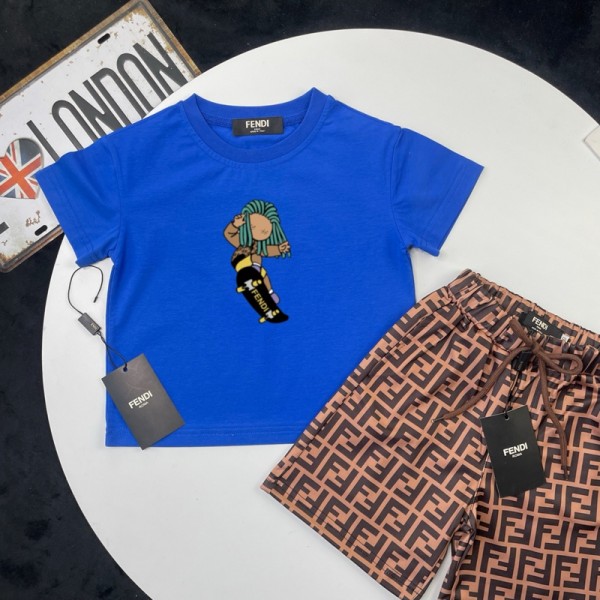 Fendi フェンディブランド子供服 セットアップ カジュアルセット 2点上下セット 90-160cm 春 夏 半袖 ボーイズ Tシャツ ショートパンツ ジュニア服 プリント柄 可愛い 通園通学 接触冷感 