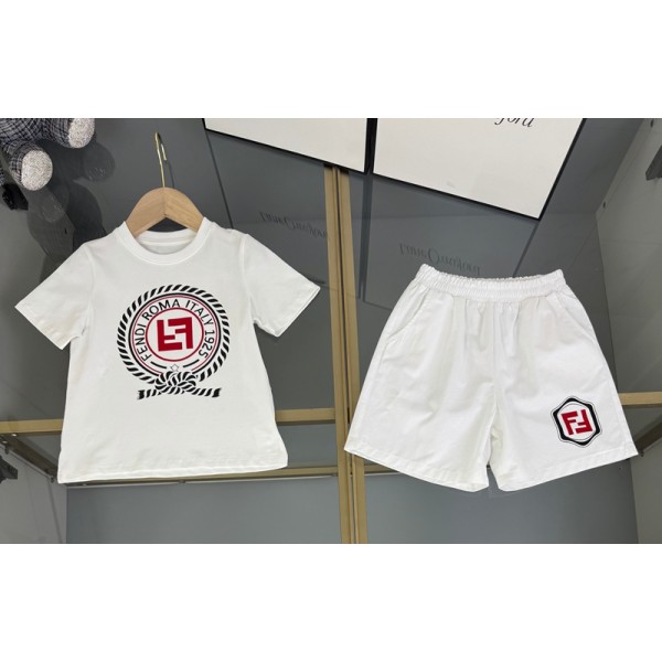 ブランドフェンディ子供服 男の子 セットアップ 夏 Fendi キッズ半袖 Tシャツ ハーフパンツ 半ズボン 上下セット 子供 ジャージ 上下セット 男の子 服 カジュアル 韓国 おしゃれ 90-160cm