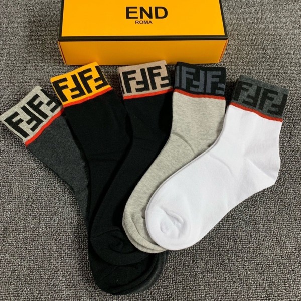 Fendi フェンディハイブランド ソックス 綿製ブランド ストッキング 大人気コットン 靴下 メンズ 通気性浅口ソックス 女の子好き 韓国5足セット