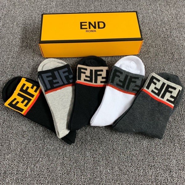 Fendi フェンディハイブランド ソックス 綿製ブランド ストッキング 大人気コットン 靴下 メンズ 通気性浅口ソックス 女の子好き 韓国5足セット