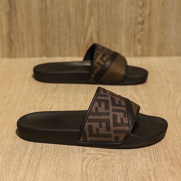 Fendi フェンディハイブランド ビーチサンダルブランド室内スリッパ シャワー バス トイレ ベランダ用 ルームシューズ レディース ブランドブランド ミュール  美脚 可愛い