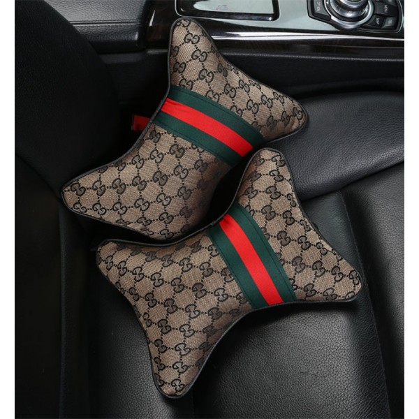 ブランド グッチ ネックパッド 車 クッション Gucci ヘッドレスト 車載用 ネックピロー ドライブ 旅行 車中泊 メンズ 運転 用 車内装 枕 車載 クッション 二個セット 車のアクセサリー 流行り