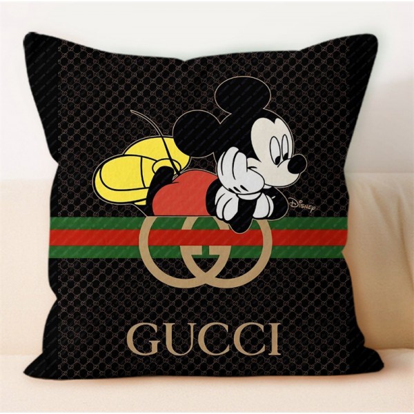 ブランド ディオール抱き枕 クッション Gucci 正方形枕 可愛い 両面 家庭グッズ 絵 腰枕 両面枕 抱きまくら ぬいぐるみ スロー枕 12カラー お昼寝枕 ふわふわ 両面デザイン 雰囲気のある ファッション