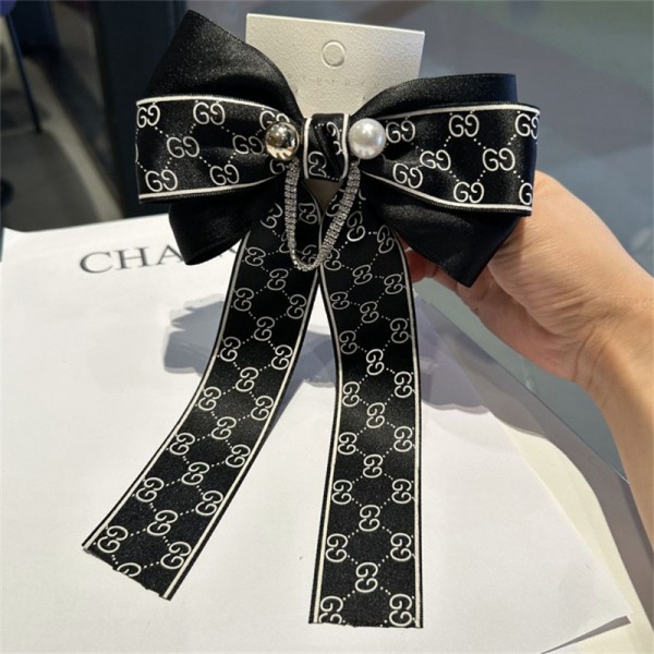 Chanel シャネルハイブランドヘアアクセサリー髪飾りカチューシャブランドかわいいブランドバナナクリップ髪アレンジかわいいヘアピンハイブランド