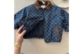 グッチ子供デニムジャケット ザノースフェイス玄関マット フェンディ掛けブランケット