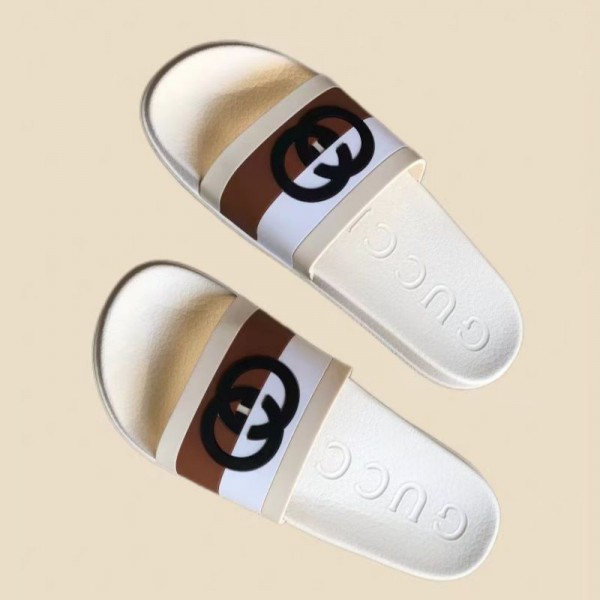 Gucci グッチハイブランド ビーチサンダルブランド室内スリッパ シャワー バス トイレ ベランダ用メンズ向けスリッパ夏履きやすいブランド ミュール  美脚 可愛い 230¬275mm