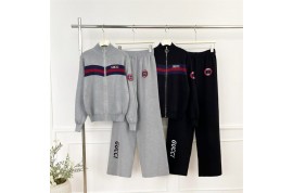 グッチニットセットアップ シャネルボアスリッパ エルメス上質タオル パロディ